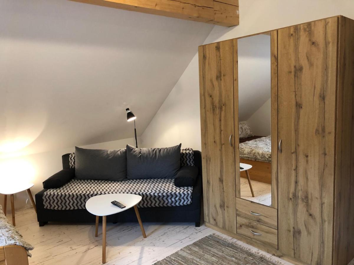 Apartman U Setra ペツ・ポト・スニェシュコウ エクステリア 写真